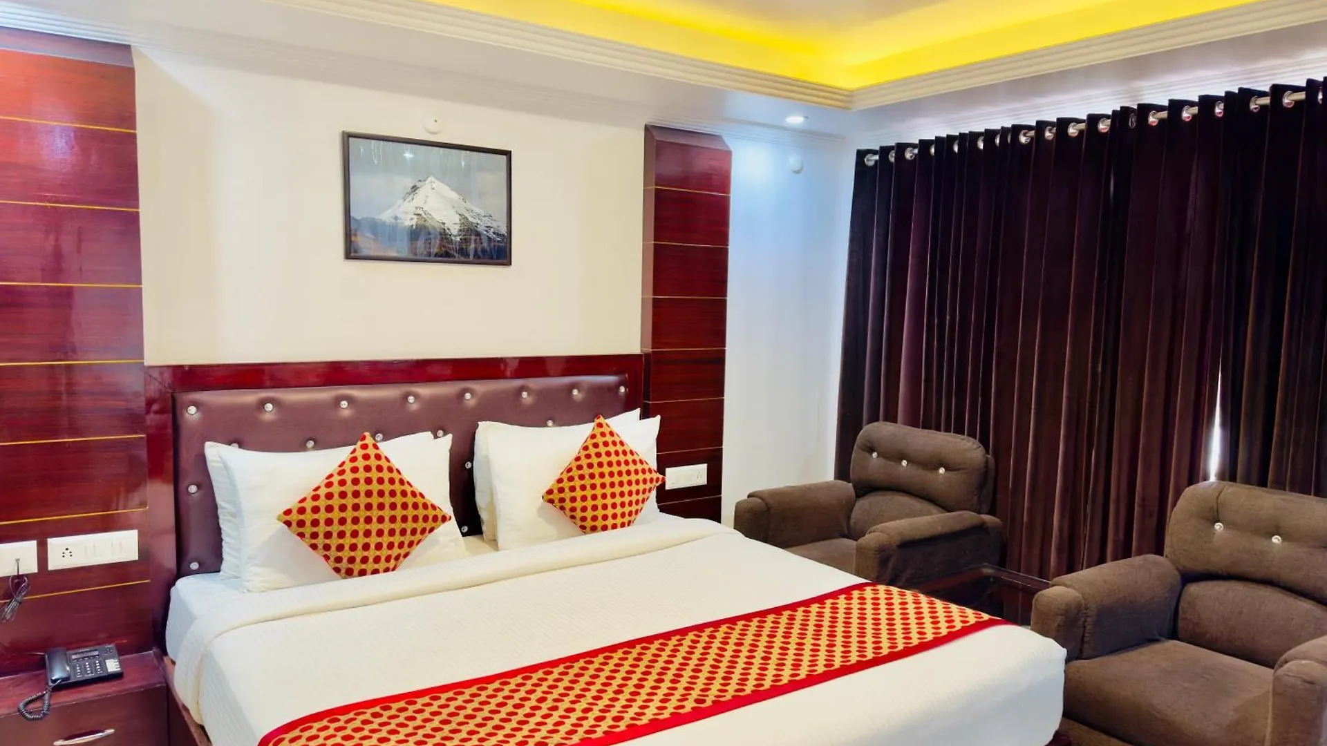 Hotel Pearl Grand White Near Volvo Bus Stand #Private Parking #Ac Rooms #In City Centre Shimla