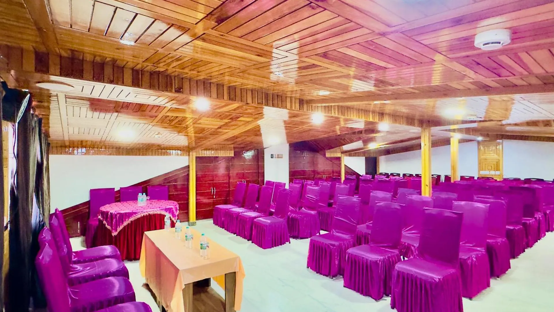 Hotel Pearl Grand White Near Volvo Bus Stand #Private Parking #Ac Rooms #In City Centre Shimla